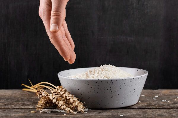 Prendi nota di preparare l'acqua di riso.
