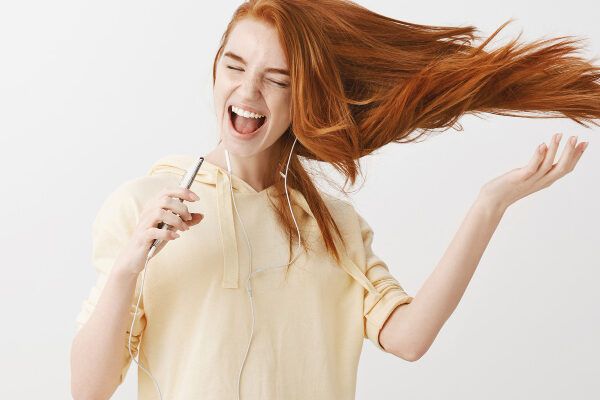 Benefici dell'olio di argan per i capelli.