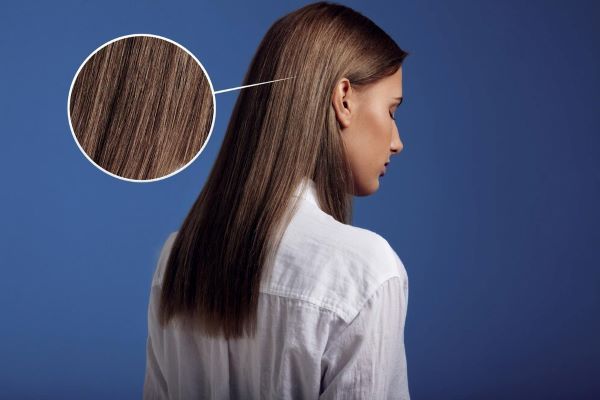 Primo piano dei capelli della ragazza